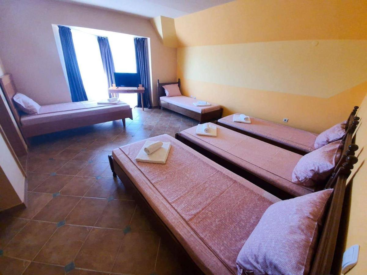 Rooms Cristian Deva Esterno foto